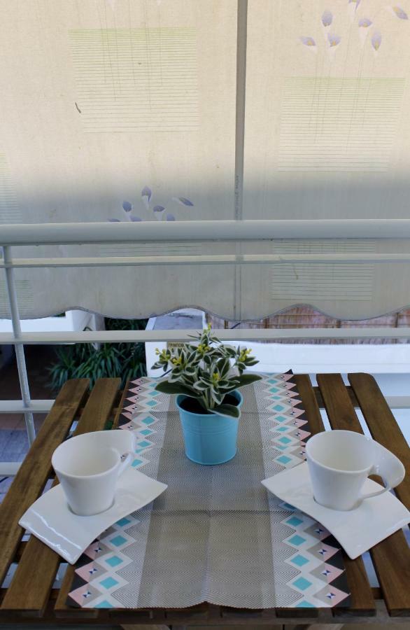 Cozy Studio Apartment In Pireus Экстерьер фото